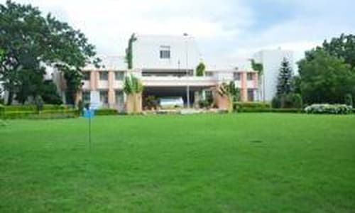 Shri GMS Ayurved Mahavidyalaya