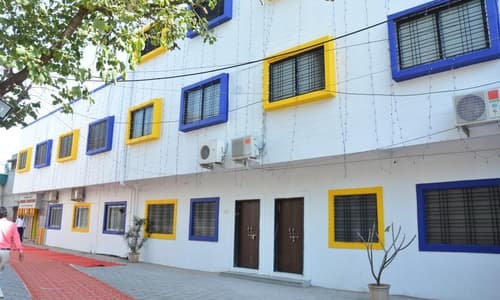 Smt. K.C. Ajmera Ayurved College