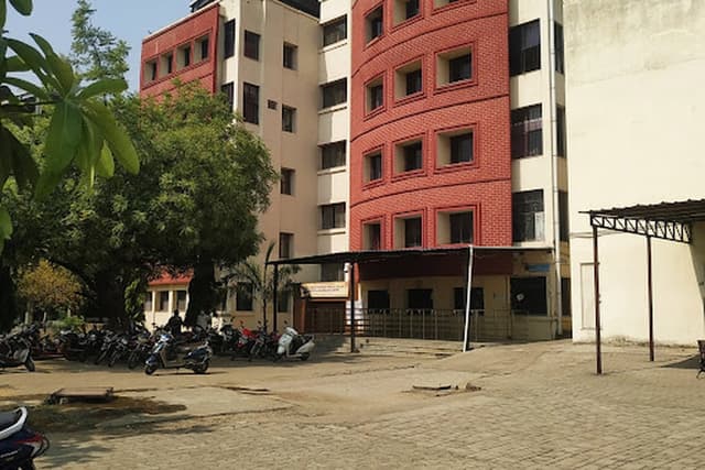 Data Meghe Ayurved College, Nagpur