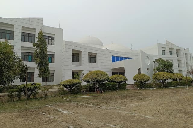 Parashar Ayurvedic Medical College and Hospital, Bhopal